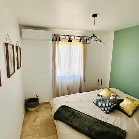 Maison Malon Sud Uzes Nimes Avec Piscine Villa *