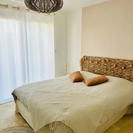 Maison Malon Sud Uzes Nimes Avec Piscine Aubussargues