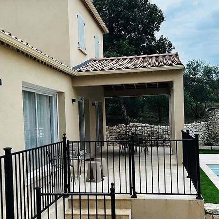 Villa Maison Malon Sud Uzes Nimes Avec Piscine Aubussargues