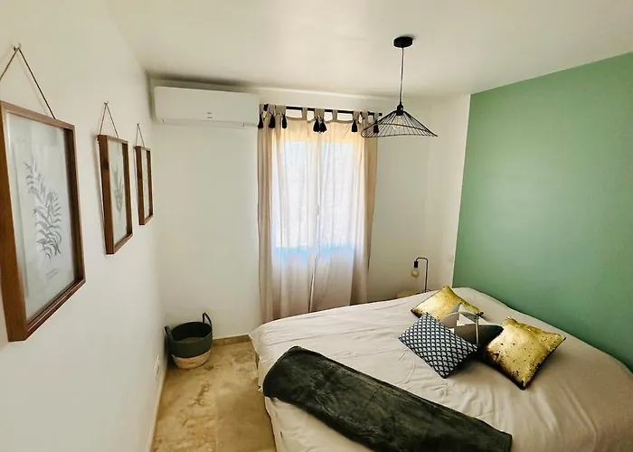 Maison Malon Sud Uzes Nimes Avec Piscine Vila *