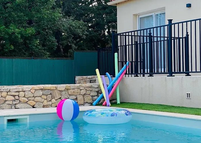 Vila Maison Malon Sud Uzes Nimes Avec Piscine *